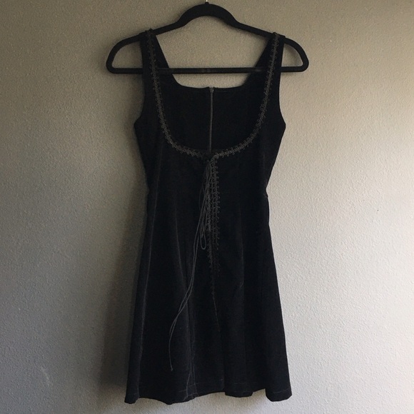 NEW Velvet Lace Up Square Neck Dresss - Picture 3 of 5